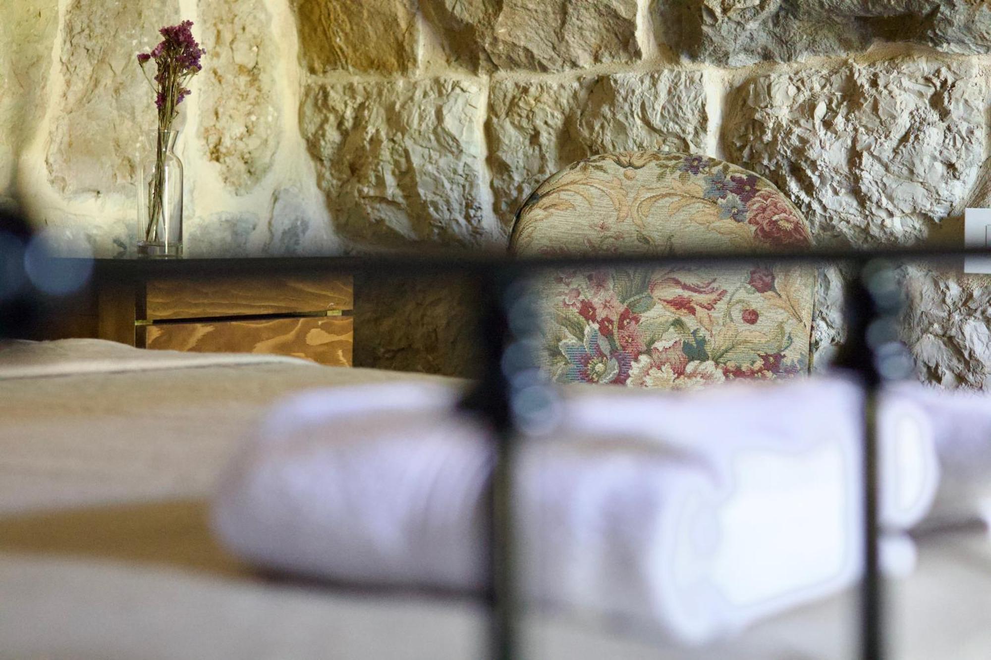 Stone Cellars Hotel Douma Kültér fotó
